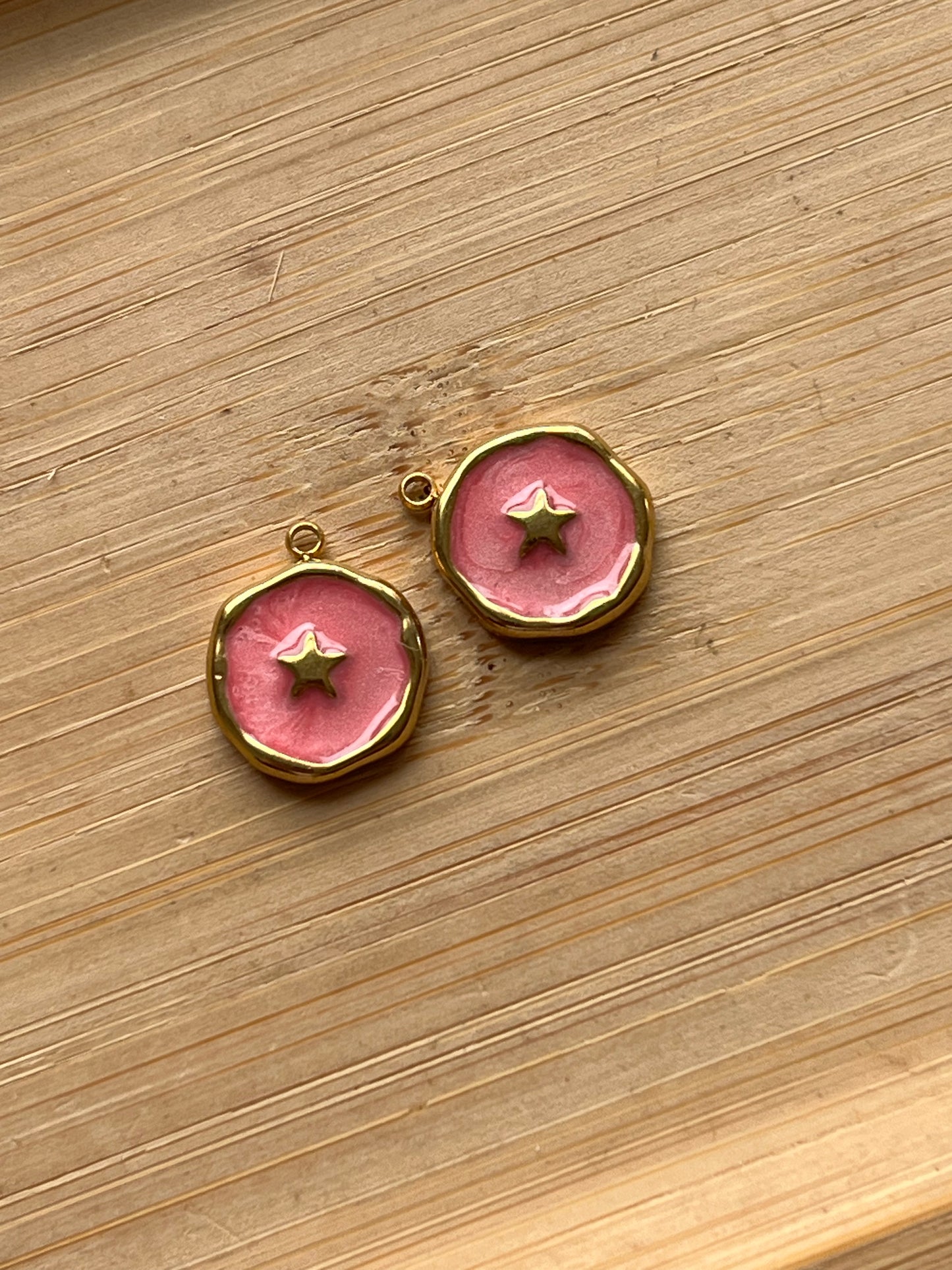 Médaillon étoile rose 💓✨